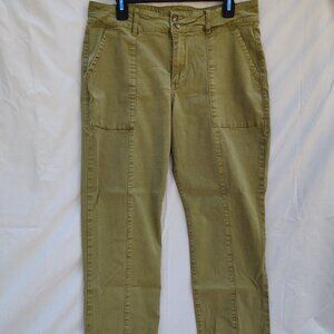 Cabi Green Cargo Pants (14)